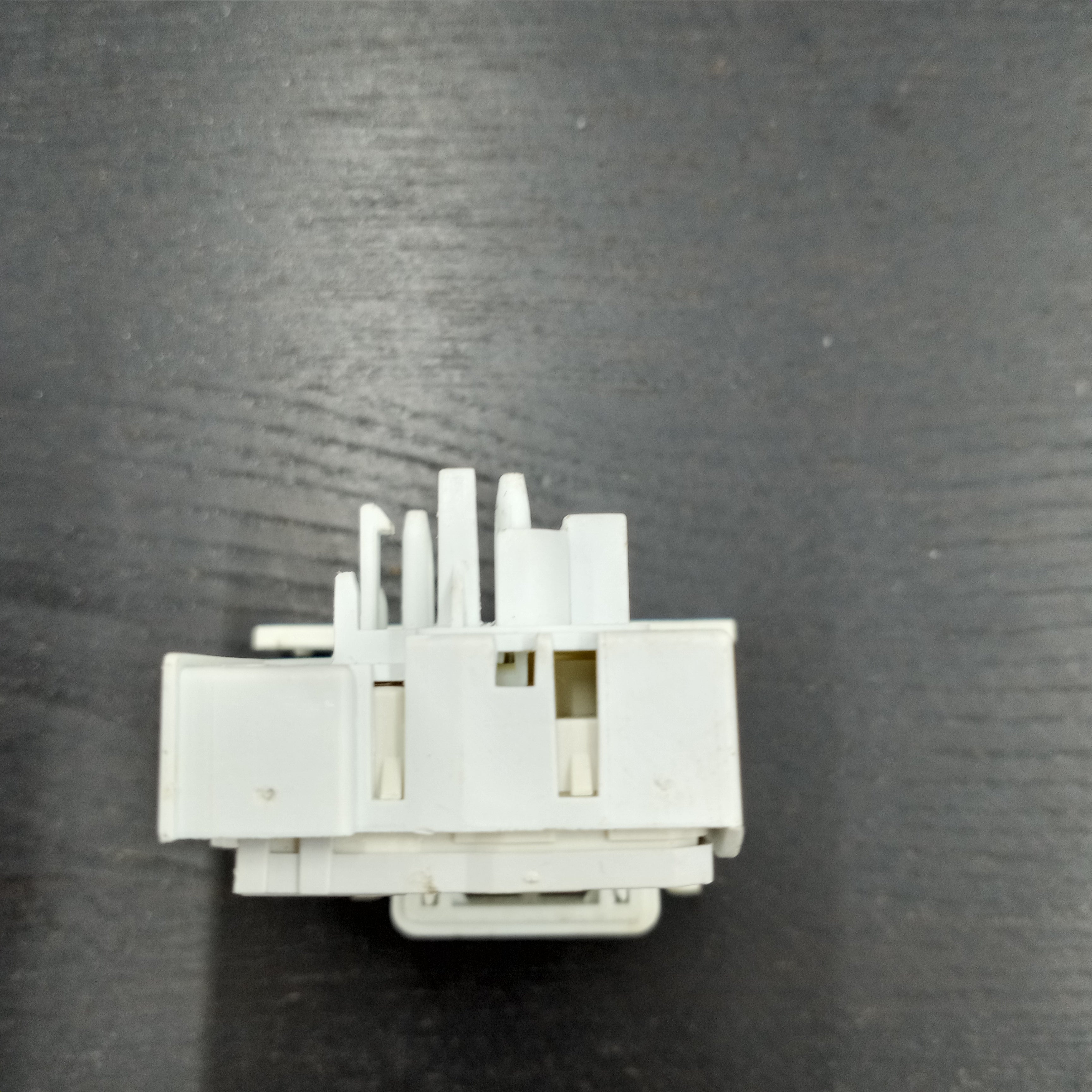 Frigidaire Washer Lid Lock Switch 137353302 Frigidaire Washer Lid Lock Switch 137353302